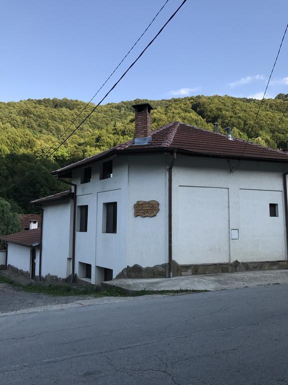 奇夫利克 Yovkovata Kyshta酒店 外观 照片